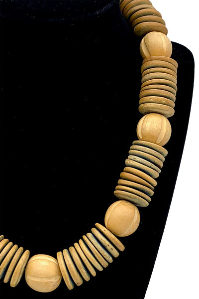 1970s Natural Wood Necklace