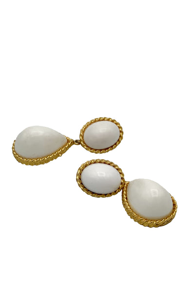 1970s White and Gold Tone Dangle Earrings