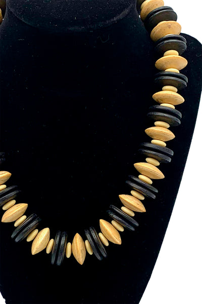 1970s Black and Natural Wood Necklace