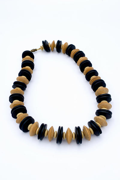 1970s Black and Natural Wood Necklace