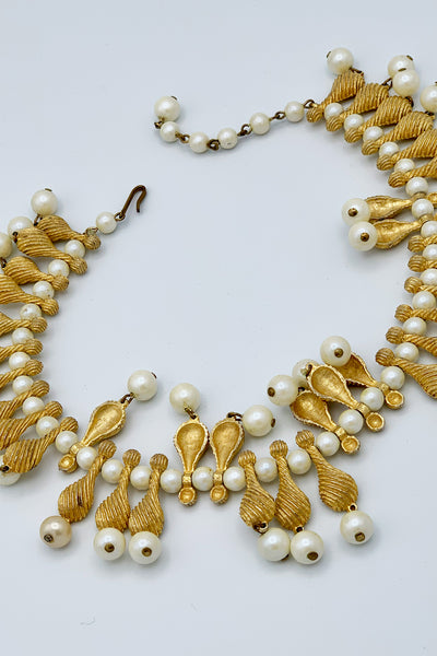 1960s Gold and Pearl Teardrop Choker
