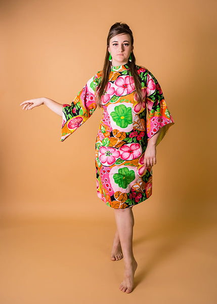 1960s Multi-Color Hawaiian Pake Muu